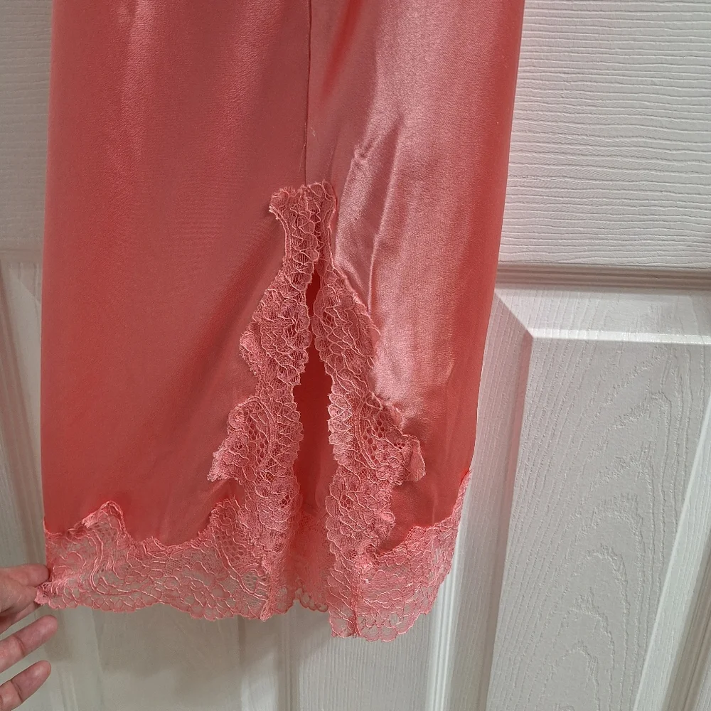 Victorias Secret Silky Lingerie Small Like New Slip Chemise‎